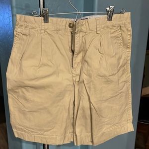 Tommy Hilfiger shorts in great condition.